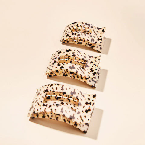 Blonde Tortoise Medium Flat Rectangle Hair Clip